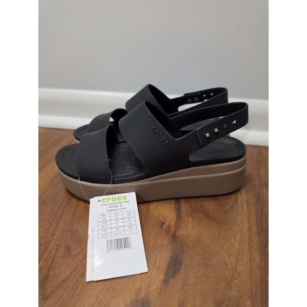 NWT Crocs Brooklyn Low Wedge W Size 8 Black Mushroom 206453-07H Platform Sandals